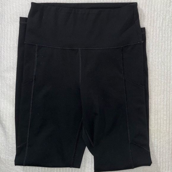 American Eagle High Waisted Everything Pocket Legging Color - Black - Size M - Picture 3 of 6